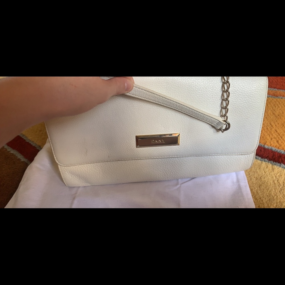 DKNY PURSE WHITE
